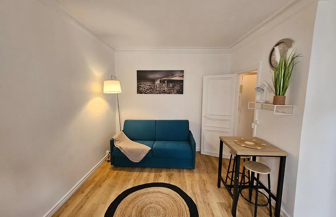 Appartement A Paris Clichy-1