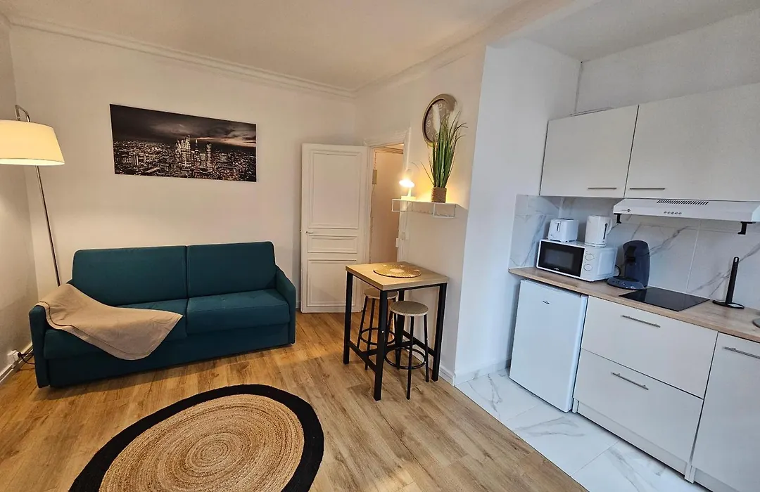 Appartement A Paris Clichy-1